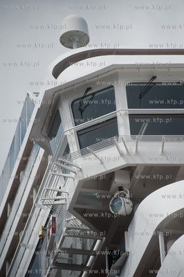 Port w Gdyni. Nabrzeze Francuskie. Wizyta wycieczkowca...