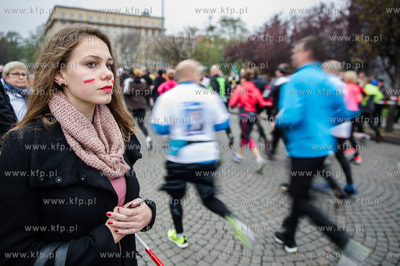 Gdynia. Skwer Kosciuszki. Start Biegu Niepodleglosci....
