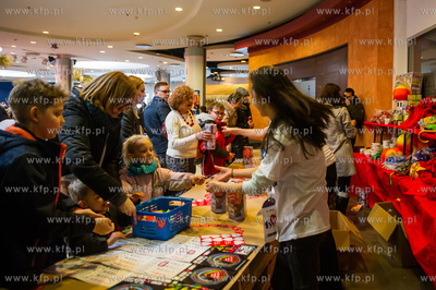 Gdynia. Waterfront. Wielka Orkiestra Swiatecznej Pomocy.
10.01.2016
fot....