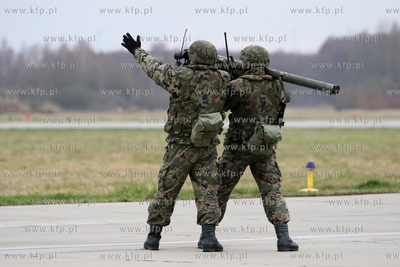 Krolewo Malborskie. Pozegnanie PKW Orlik 2 Nz. pokaz...