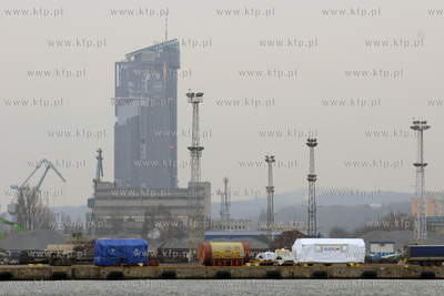 Nabrzeza gdynskiego portu
28.11.2008
fot. Andrzej...