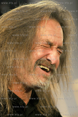 Teatr Miejski w Gdyni. Recital Miroslawa Czyzykiewicza,...