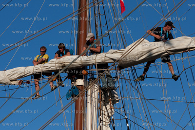 Gdynia. Zlot zaglowcow, The Tall Ship Races 2009. Nz....