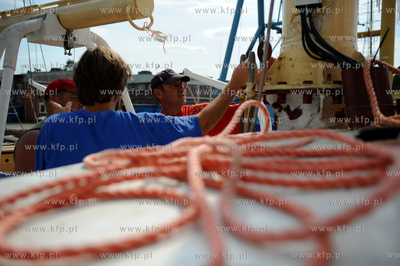 Gdansk. Stocznia Remontowa. Prace przy nowo postawionych...