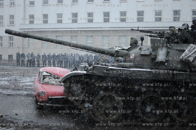 Plan zdjeciowy filmu o masakrze robotnikow na Wybrzezu...
