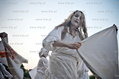 FETA XIV Miedzynarodowy Festiwal Teatrow Plenerowych...