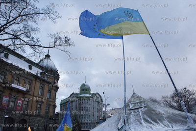 Lwow. Ukraina. Pokojowe demonstracje antyrzadowe na...
