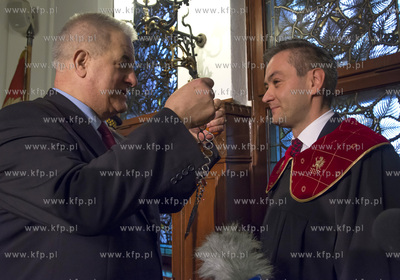 Zaprzysiezenie Roberta Biedronia na prezydenta Slupska.Na...
