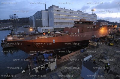 Gdynia Stocznia Marynarki Wojennej Wodowanie techniczne...