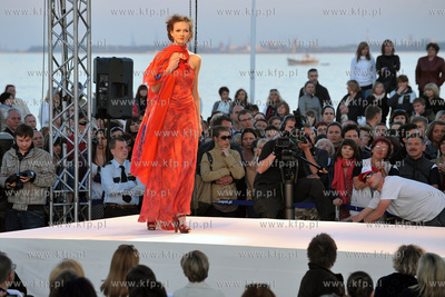 Sopot Fashion Day na molo w Sopocie. Pokaz kolekcji...