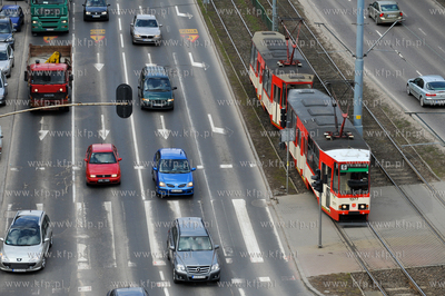 Gdansk Wrzeszcz. Aleja Grunwaldzka przed skrzyzowaniem...