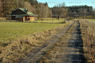 Sulmin wies na Kaszubach. Wiejska droga. 31.12.2011...