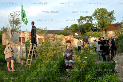 Streetwaves czyli artystyczna akcja miejska w Gdansku...