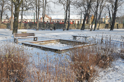 Gdansk Nowy Port. Park na ul. Wyzwolenia przed ul....