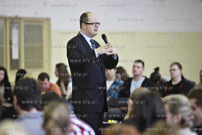 Gdańsk Zaspa. XV Liceum Ogólnokształcącym im. Zjednoczonej...