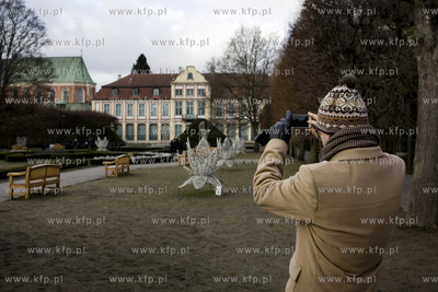 Park Oliwski. Ławki z dedykacjami.
28.12.2016
fot....