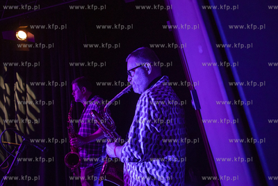 Festiwal Świat Mało Znany. Koncert zespołu Caritas...