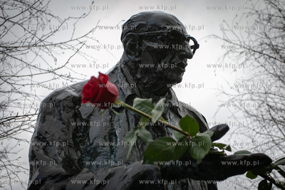 Z okazji 100. rocznicy urodzin Władysława Bartoszewskiego...