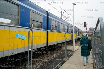 Przystanek SKM Stocznia otwarty po remoncie. Tymczasowe...