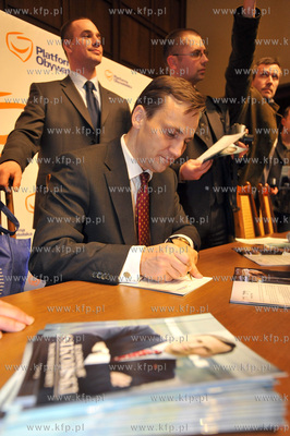 Gdansk. Spotkanie Radoslawa Sikorskiego, ministra spraw...