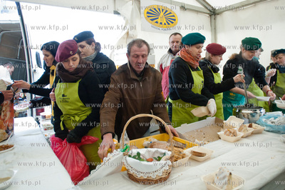 Gdansk. Targ Weglowy. Wielka Sobota. Sniadanie wielkanocne...