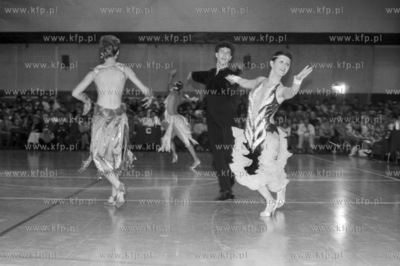 XVI Turniej Tańca Towarzyskiego „Jantar-86" w hall...