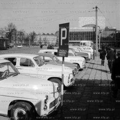 Parking na Targu Węglowym w Gdańsku. 
03.1967
0000621z_marzec1967
Fot....