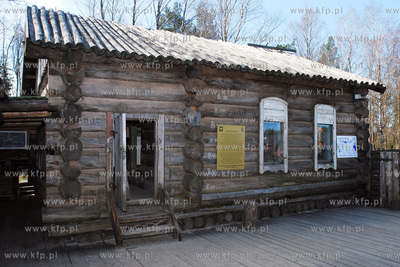 Centrum Edukacji i Promocji Regionu w Szymbarku. Nz....