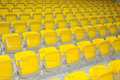 Trwaja prace wykonczeniowe Hali Sportowo - Widowiskowej...