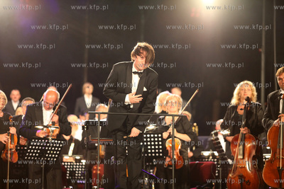 Opera Lesna w Sopocie.Koncert Piotra Rubika Santo Subito...