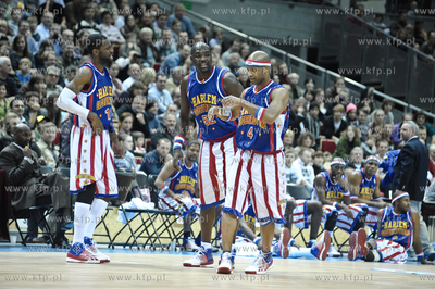 Harlem Globetrotters Poland Tour 2010. Mecz a wlasciwie...