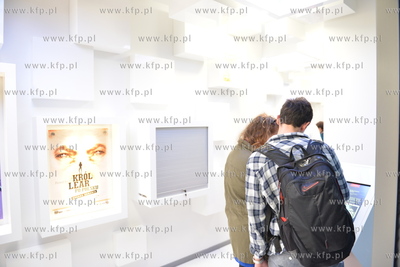 W Śródmieściu Gdyni został otwarty InfoBox, nietypowa...