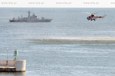 Cwiczenia przed pokazem sil Marynarki Wojennej na zakonczenie...