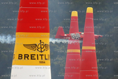 Gdynia - 4. przystanek Mistrzostw Swiata Red Bull Air...