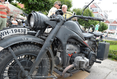 Sopot. Skwer Kuracyjny. Zlot zabytkowych motocykli....