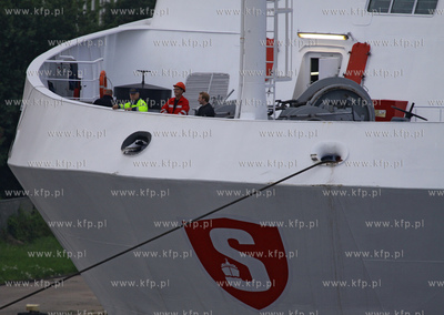 Wyjscie promu Stena Germanica z portu w Gdansku po...