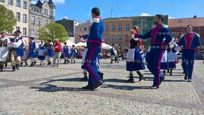 Kaszubski Zespol Piesni i Tanca "Koscierzyna", "Mloda...
