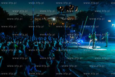 Przedstawienie Teatru Akt pt. "Fantomy" w ramach XXVI...