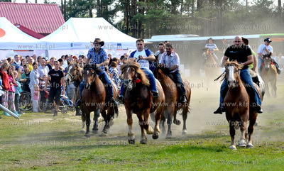 Dozynki w Luzienie na Kaszubach. 25.08.2013 Fot. Maciej...