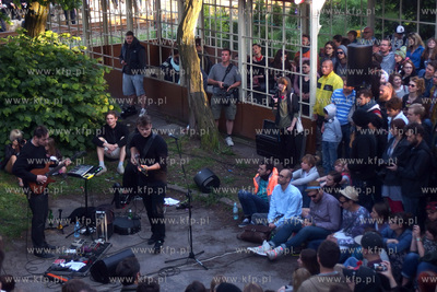 Gdansk Dolny Wrzeszcz. Festiwal Streetwaves. Krol koncert...