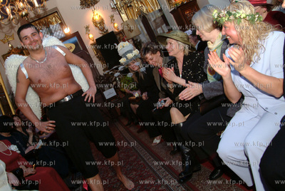 Babskie ploteczki - impreza z okazji Dnia Kobiet w...