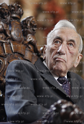 Gdansk. Dwor Artusa. Nadanie honorowego obywatelstwa...