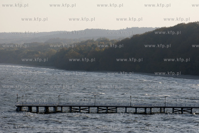 Gdynia Orlowo. Molo widziane z klifu.
25.11.2011
fot....