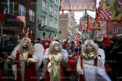 Orszak trzech kroli przeszedl ulicami Gdanska.
06.01.2012
fot....
