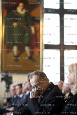 Ratusz Glowny Starego Miasta. Nagrody Naukowe Miasta...