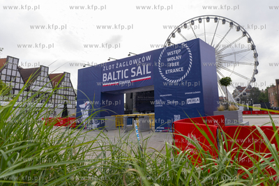 Miedzynarodowy zlot żaglowców Baltic Sail 2022. Miasteczkożeglarskie...