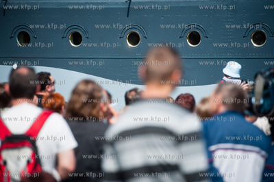 Gdynia. Skwer Kosciuszki - Plyta Marynarza Polskiego....