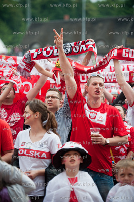 Gdansk. Strefa Kibica na Placu Zebran Ludowych gdzie...