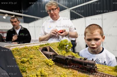 Gdansk. Amber Expo. Targi Gra I Zabawa 2012 oraz kolejna...