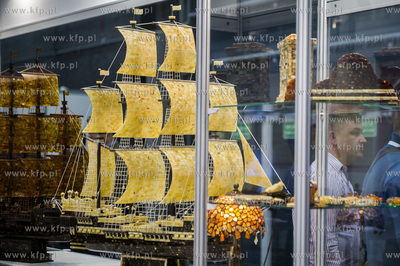 Miedzynarodowe Targi Gdanskie Amber Expo. Amberif -...